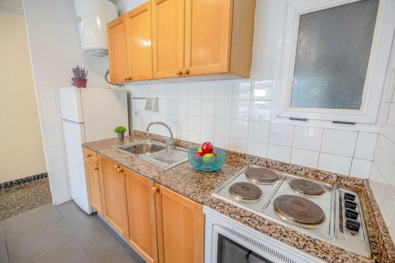 Rentalmar Goya Salou Buitenkant foto